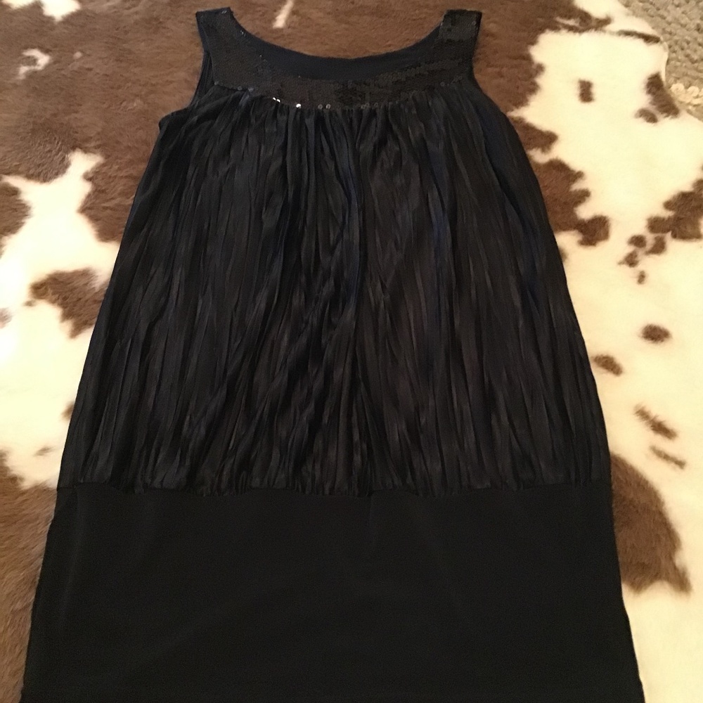 NWT A. Byers Sequined Neck Tank -Black